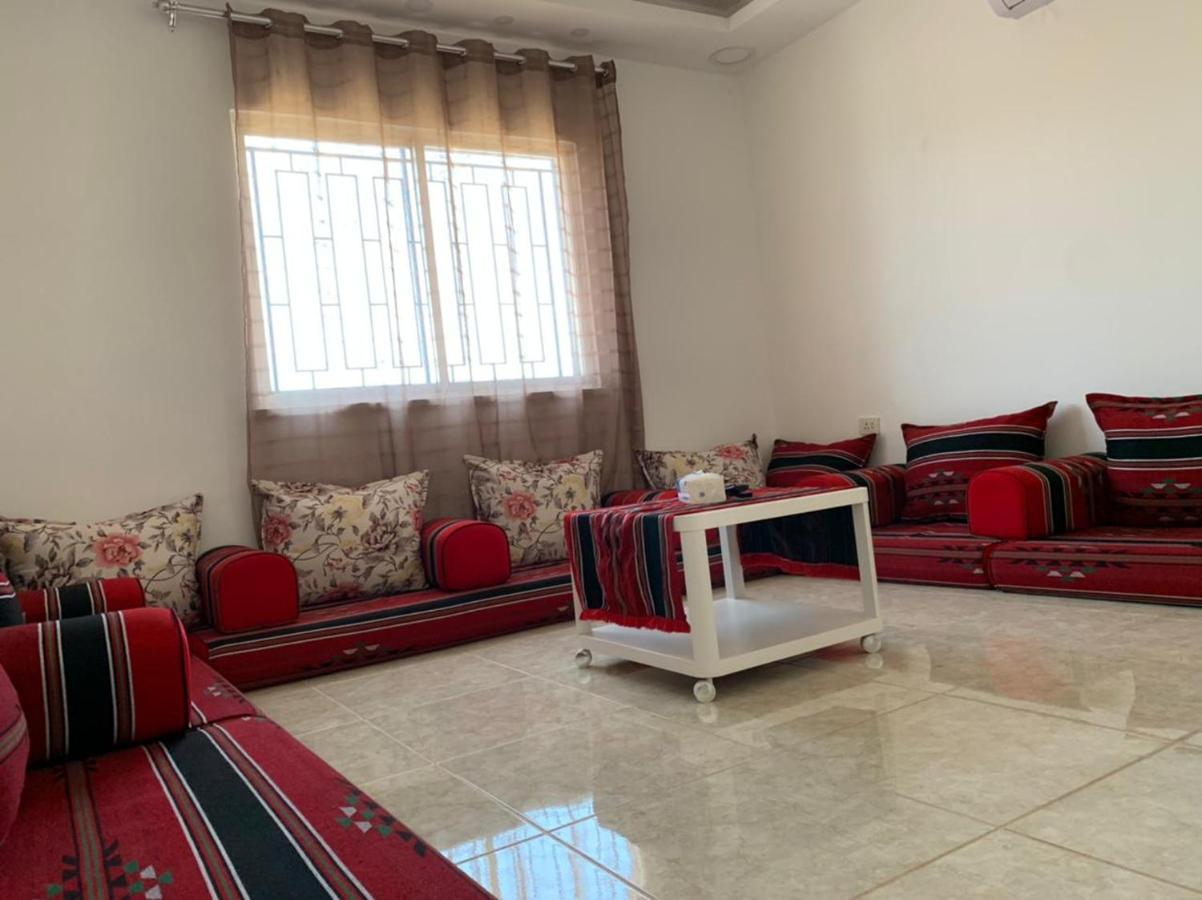 Gedara Guesthouse: Enjoy Unforgettable Scenes Umm Qays Екстер'єр фото